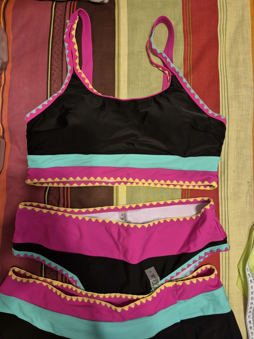 NEW Source Unknown Pink, Black & Turquoise Colorblock Bikini Set